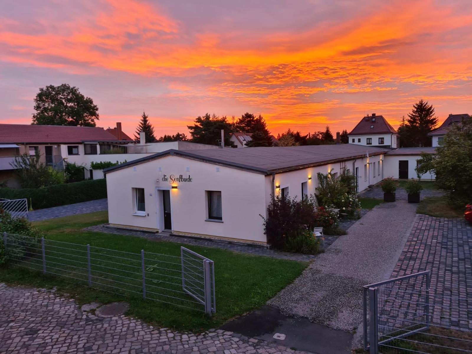 die Senfbude - stilvoll, ruhig und ganz privat! Leipzig Exterior foto